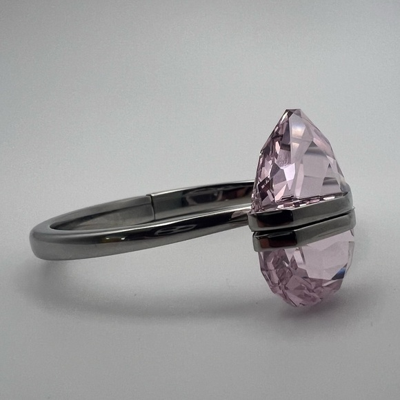 Swarovski Lucent Pink Pear Crystal Magnetic Bangle – NIB – Medium - Picture 7 of 17